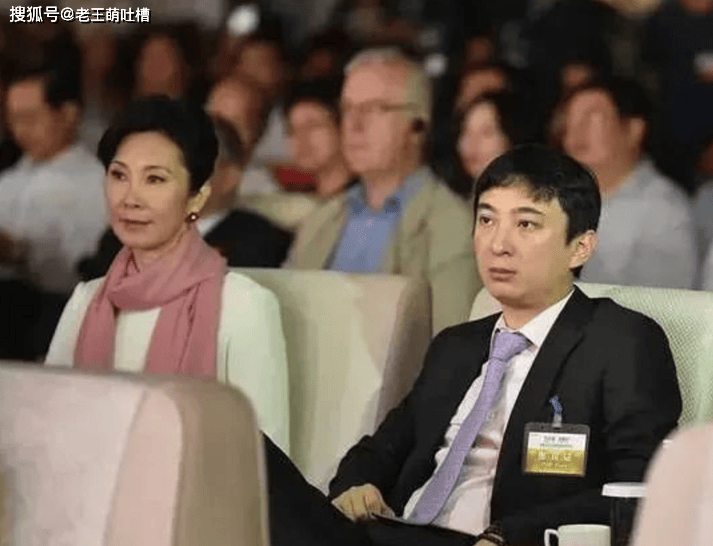 卖家产救父？赌王之子何猷君收购王思聪公司