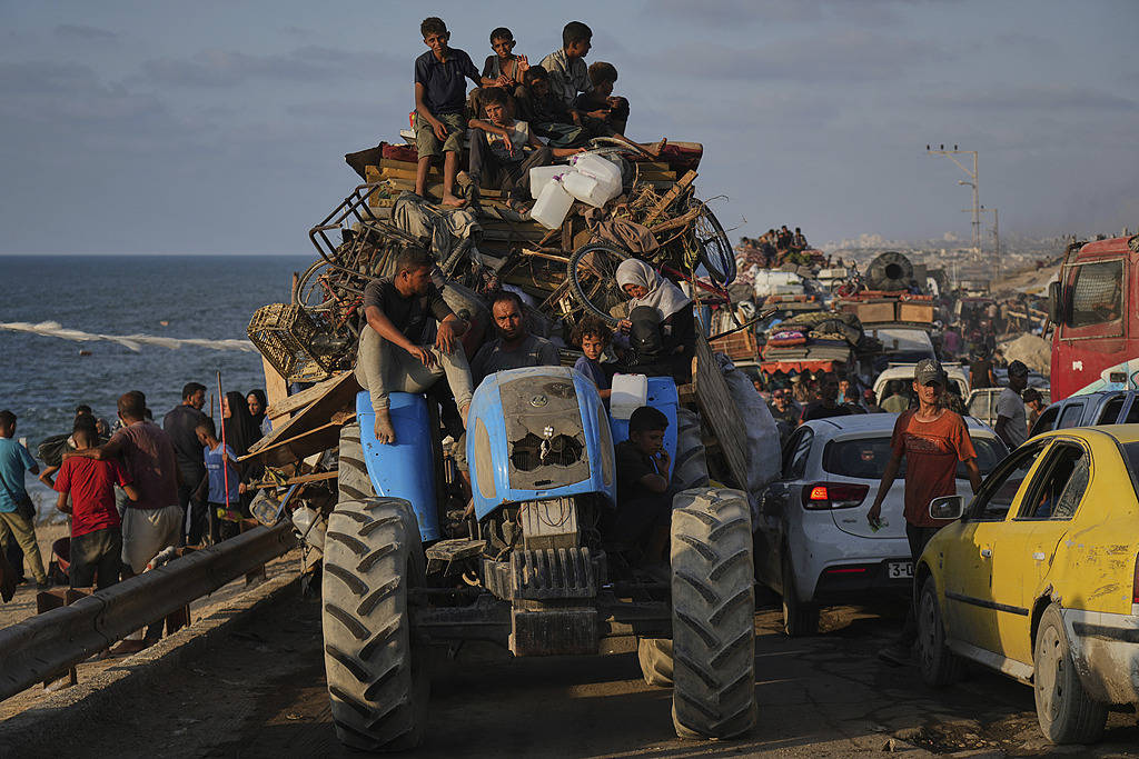 “地狱就在加沙”：百万加沙人的生死逃亡
