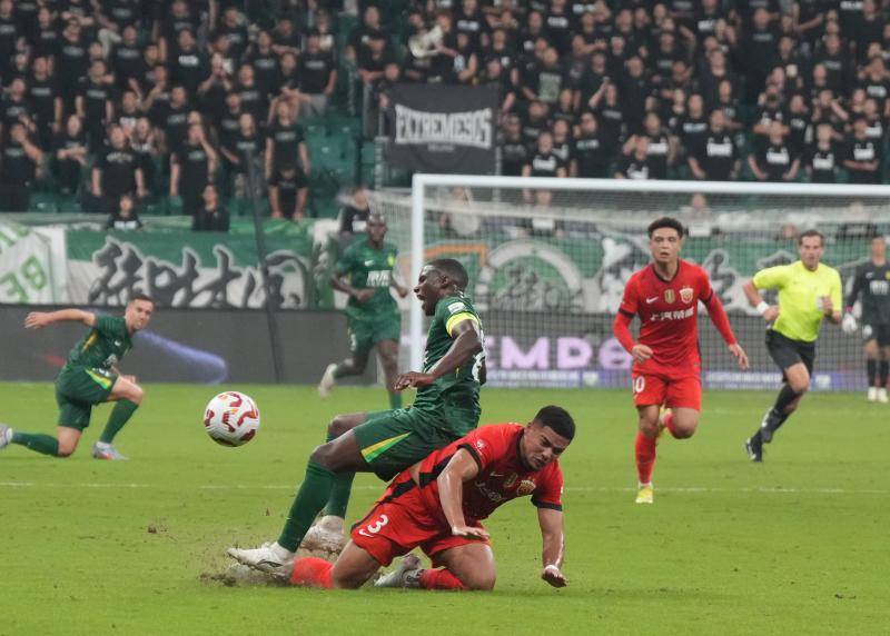 话题｜国安比争冠更难的是重聚心气