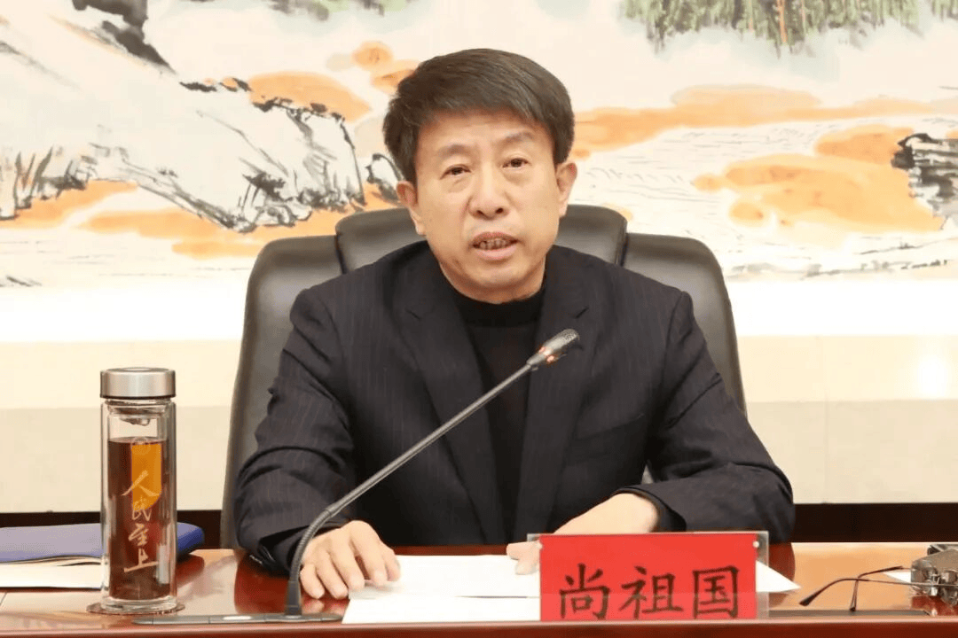 中纪委连发11人被查，副部级“老虎”落马